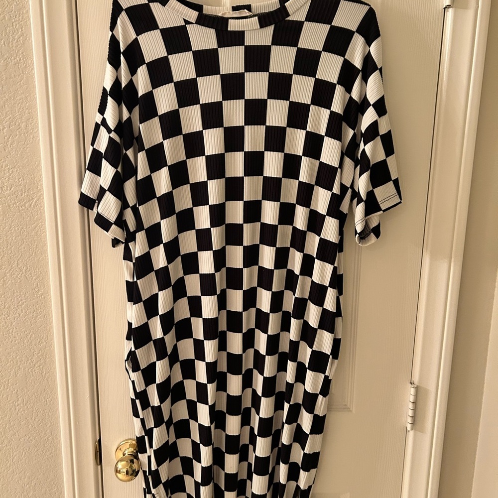 Black and White Checkered Midi Dress